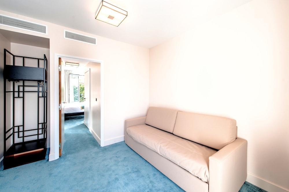 Western Journel Juan-les-pins Hotel 3*